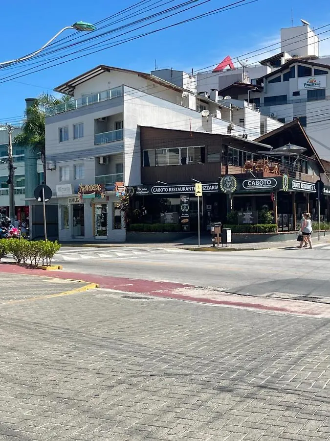 Cobertura Duplex Bombinhas Em Frente A Avenida Leopoldo Zarling Bombas Apartment